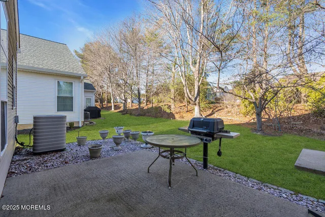 $565,000 | 26 Gardenways Court, Lakewood, NJ 08701