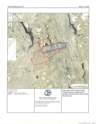 a black and white photo of a picture