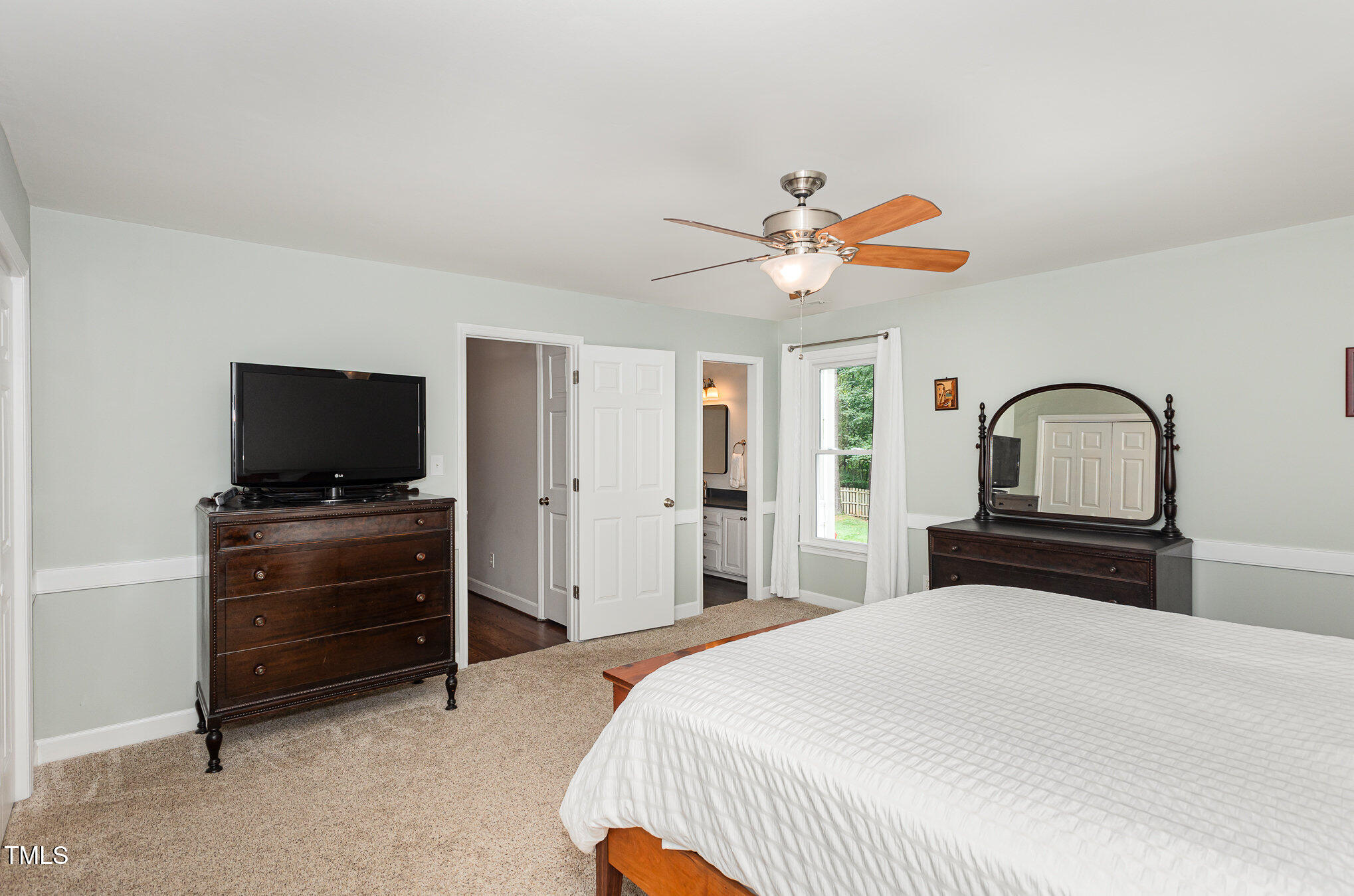 7909 Jenkins Ridge Court Raleigh, NC 27613 - Photo 12 of 24 013_bc4a6297-edit