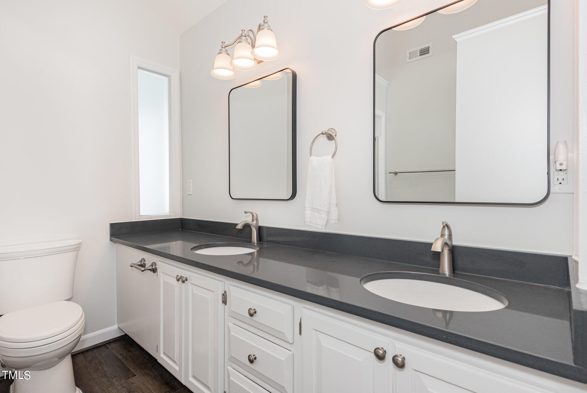 7909 Jenkins Ridge Court Raleigh, NC 27613 - Photo 13 of 24 014_bc4a6301-edit