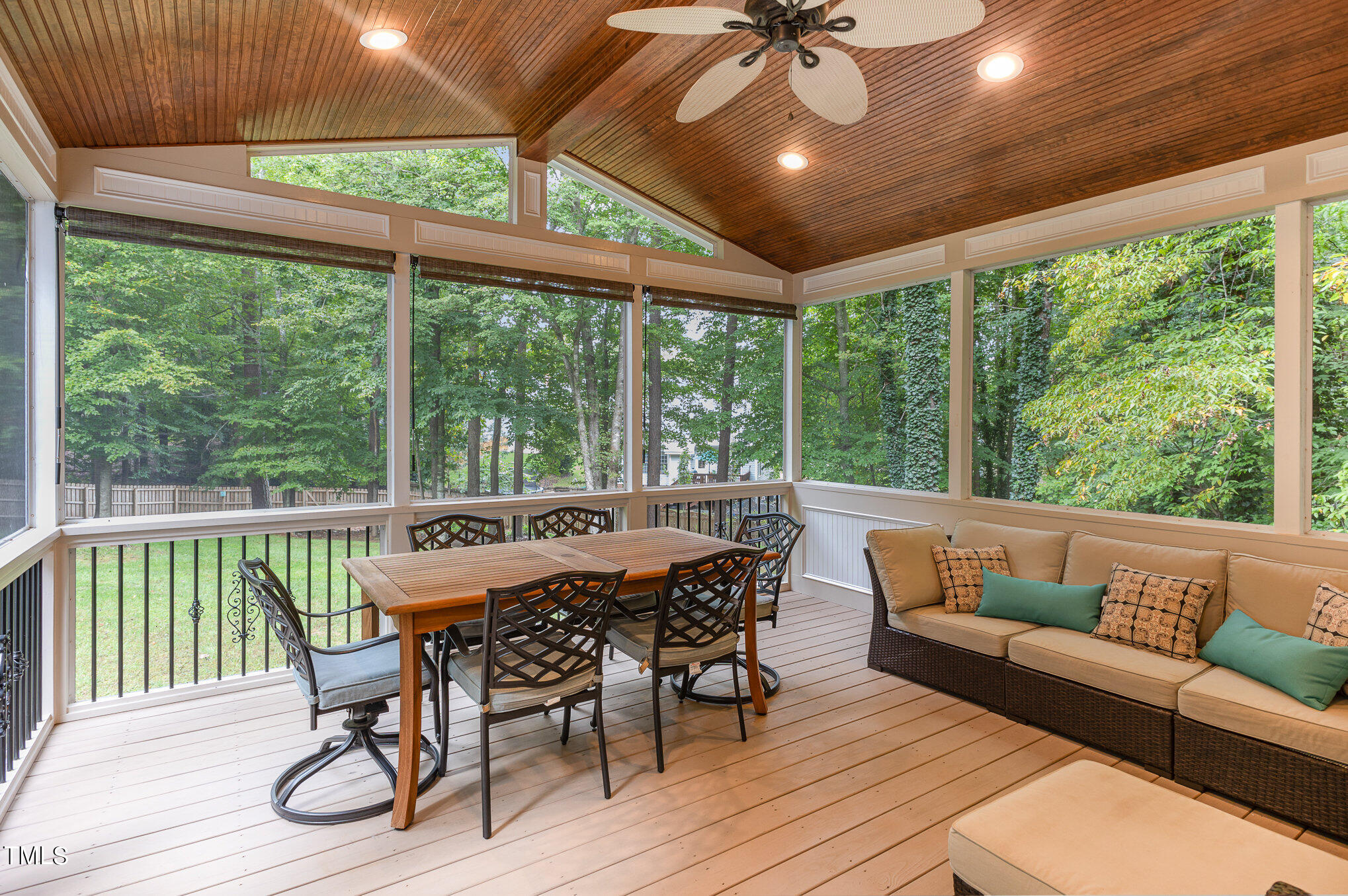 7909 Jenkins Ridge Court Raleigh, NC 27613 - Photo 20 of 24 021_bc4a6271-edit