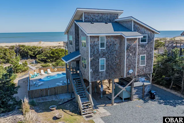 $1,025,000 | 42303 Greenwood Place, Avon, NC 27915