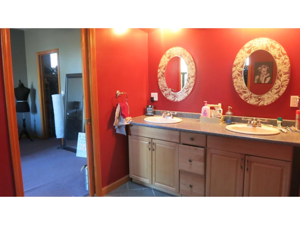 140 Middle Road Waterboro, ME 04087 - Photo 16 of 26