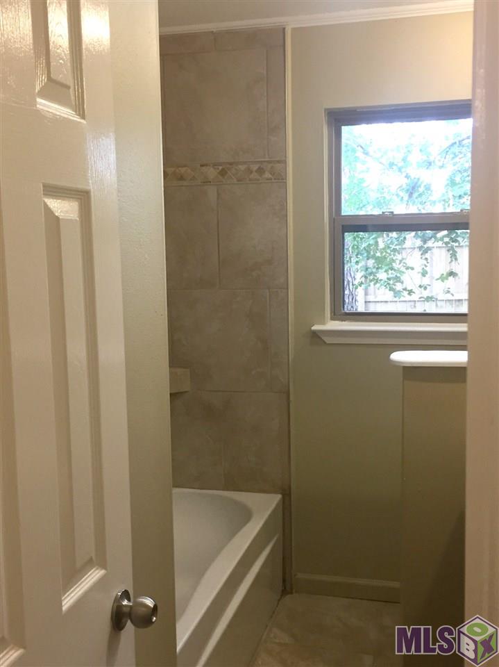 6919 Springwood Boulevard Denham Springs, LA 70726 - Photo 33 of 47