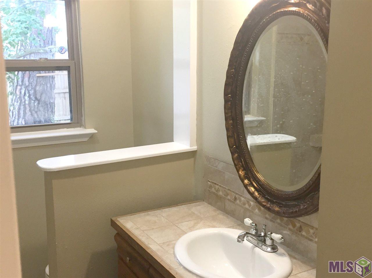 6919 Springwood Boulevard Denham Springs, LA 70726 - Photo 34 of 47