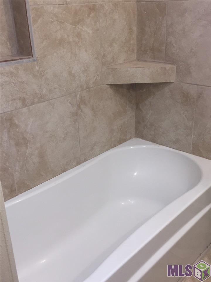 6919 Springwood Boulevard Denham Springs, LA 70726 - Photo 36 of 47