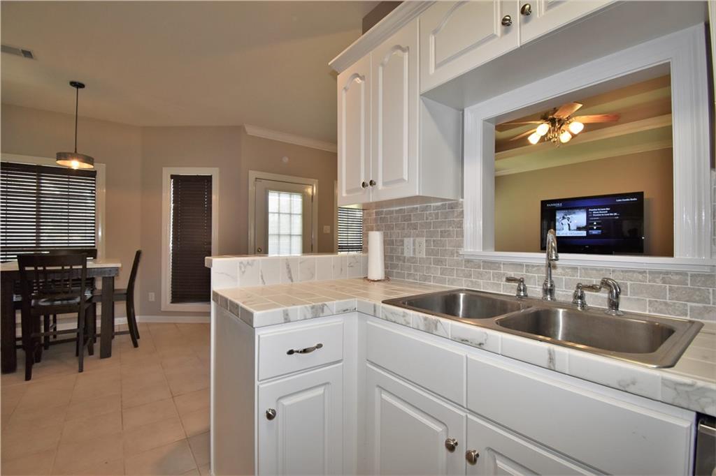 3519 Rigolette Road Pineville, LA 71360 - Photo 8 of 25