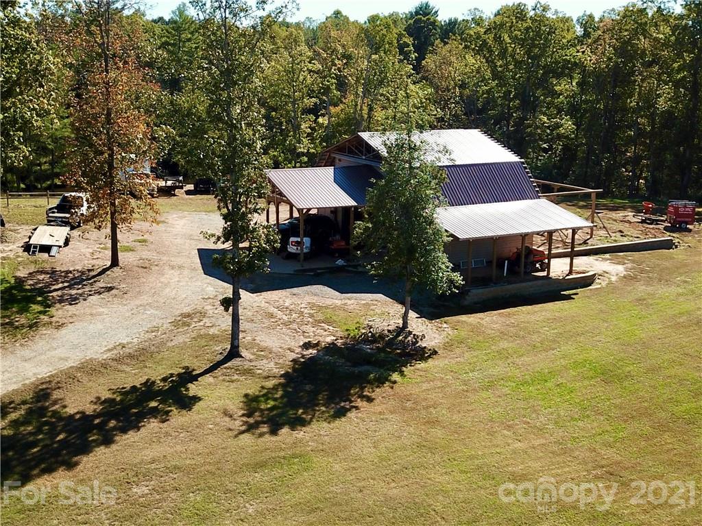 390 Cedar Valley Road Hudson, NC 28638 - Photo 8 of 46 Gallery Image 8
