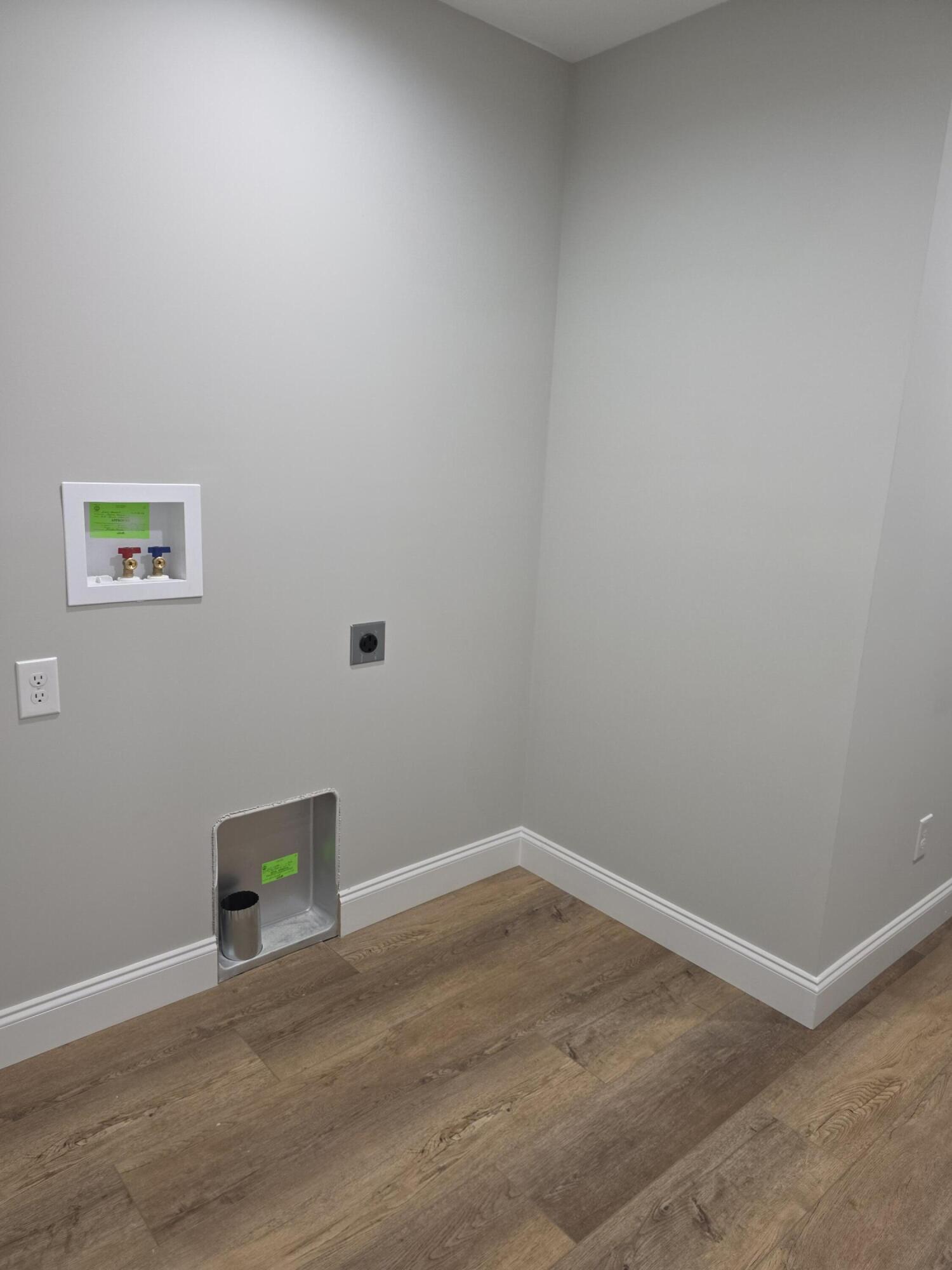 315 Hawk Creek Road London, KY 40741 - Photo 28 of 33 20260430_114538