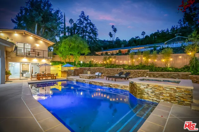 $3,399,500 | 16561 Adlon Road, Encino, CA 91436