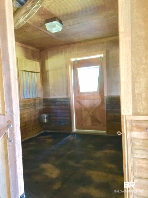 16936 Polo Club Road Fairhope, AL 36532 - Photo 14 of 21 Horse Stall