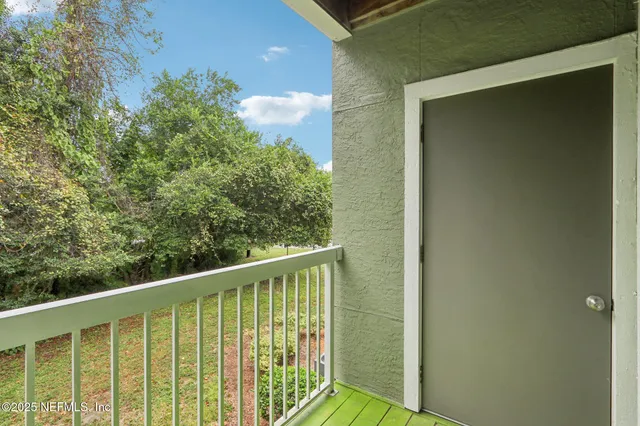 $189,000 | 7701 Timberlin Park Boulevard, Unit 1528, Jacksonville, FL 32256