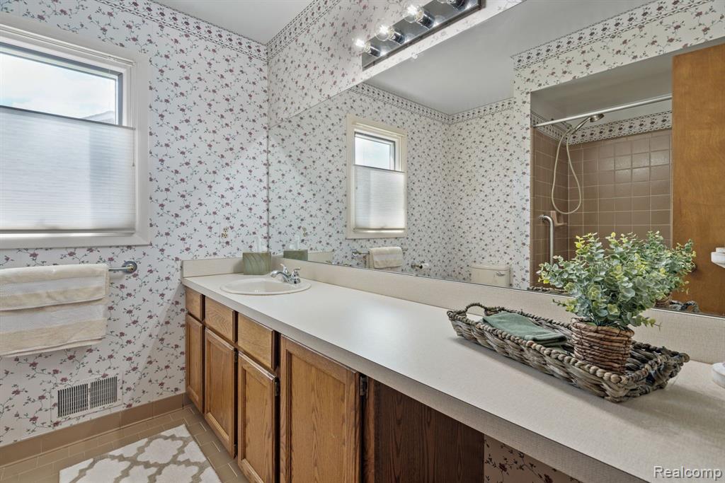 1415 Royal Crescent Street Rochester Hills, MI 48306 - Photo 22 of 28