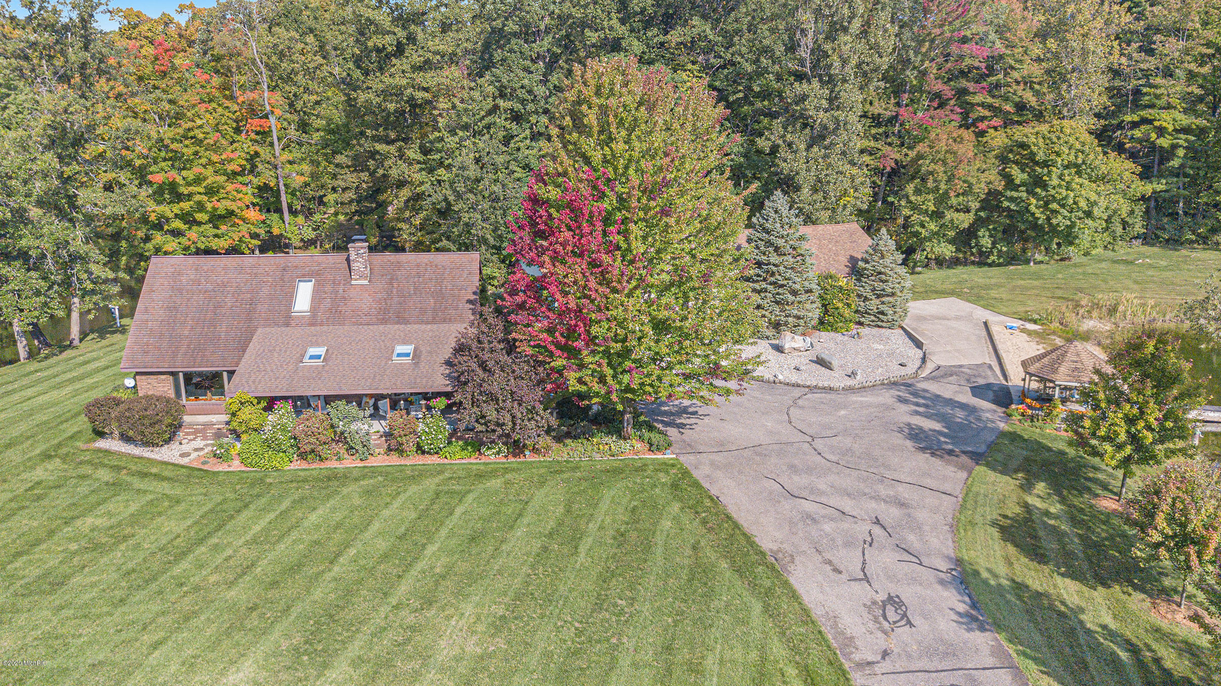 3733 South Brenlor Drive Hesperia, MI 49421 - Photo 28 of 40 3733SBrenlorAerial-2