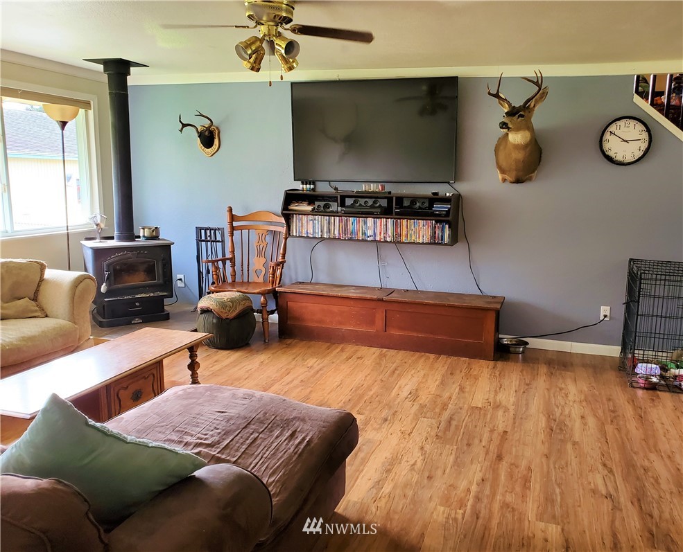 325 Bowes Road Hoquiam, WA 98550 - Photo 7 of 24 Gallery Image 7