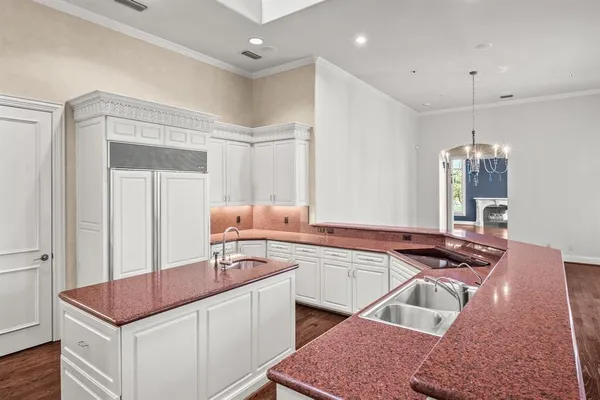 $9,350 | 4624 Byron Circle, Irving, TX 75038