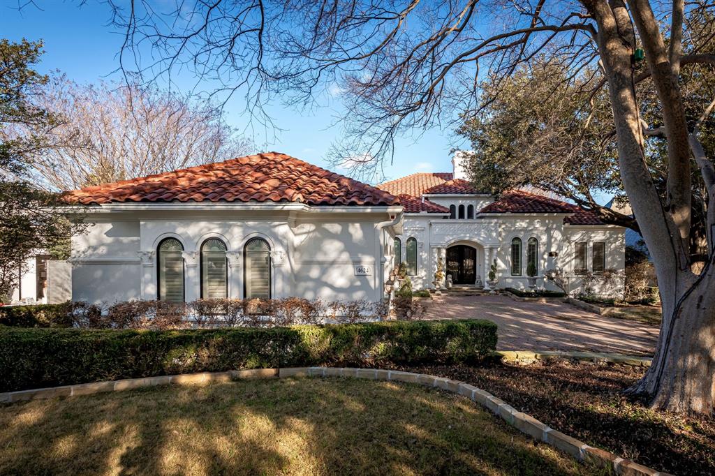 4624 Byron Circle Irving, TX 75038 - Photo 2 of 39 a front view of a house with garden