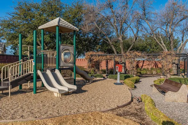 $9,350 | 4624 Byron Circle, Irving, TX 75038