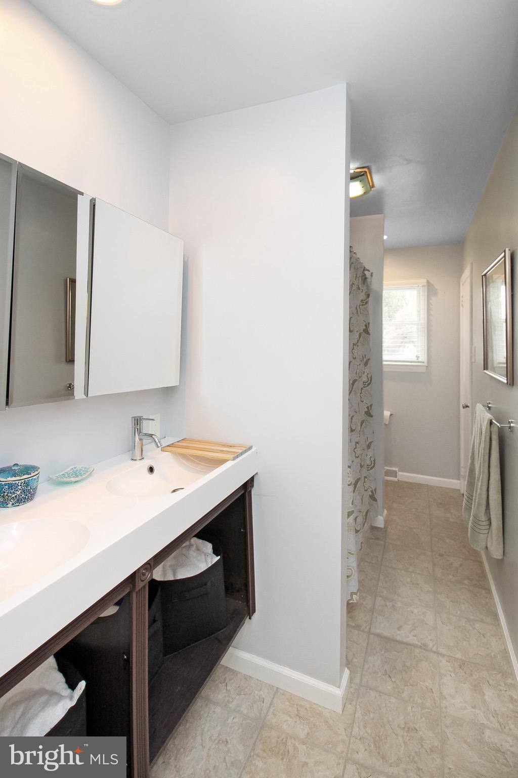 1 Woodhaven Road Gibbsboro, NJ 08026 - Photo 19 of 32