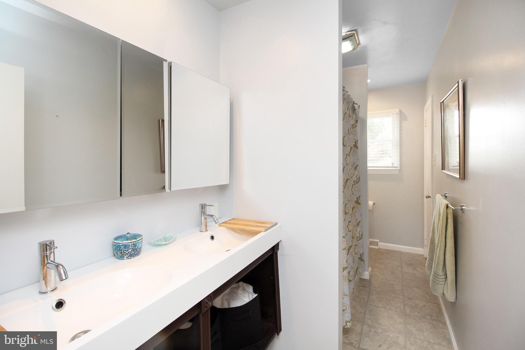 1 Woodhaven Road Gibbsboro, NJ 08026 - Photo 20 of 32