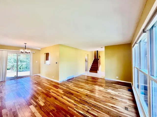 $3,200 | 2112 North Kennicott Drive, Arlington Heights, IL 60004