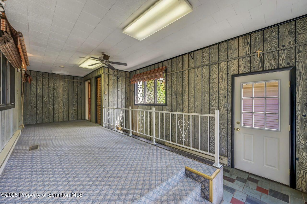 624 Main Street Moosic, PA 18507 - Photo 28 of 78 624 Main St 15 Large