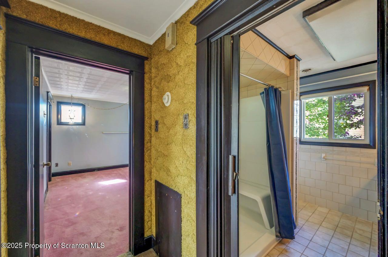 624 Main Street Moosic, PA 18507 - Photo 39 of 78 624 Main St 26 Large