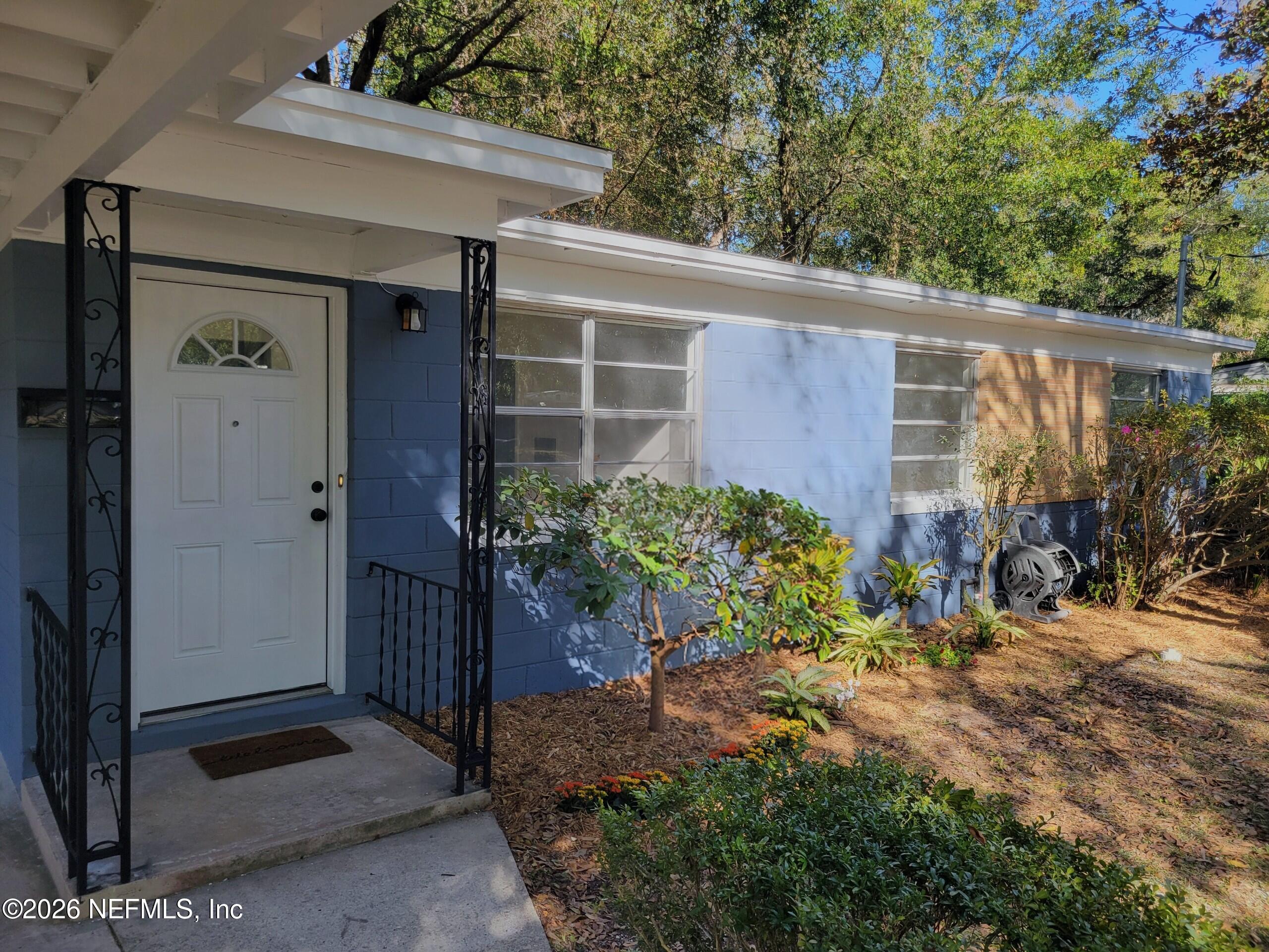 7427 Rentz Court Jacksonville, FL 32211 - Photo 3 of 19 1000006003