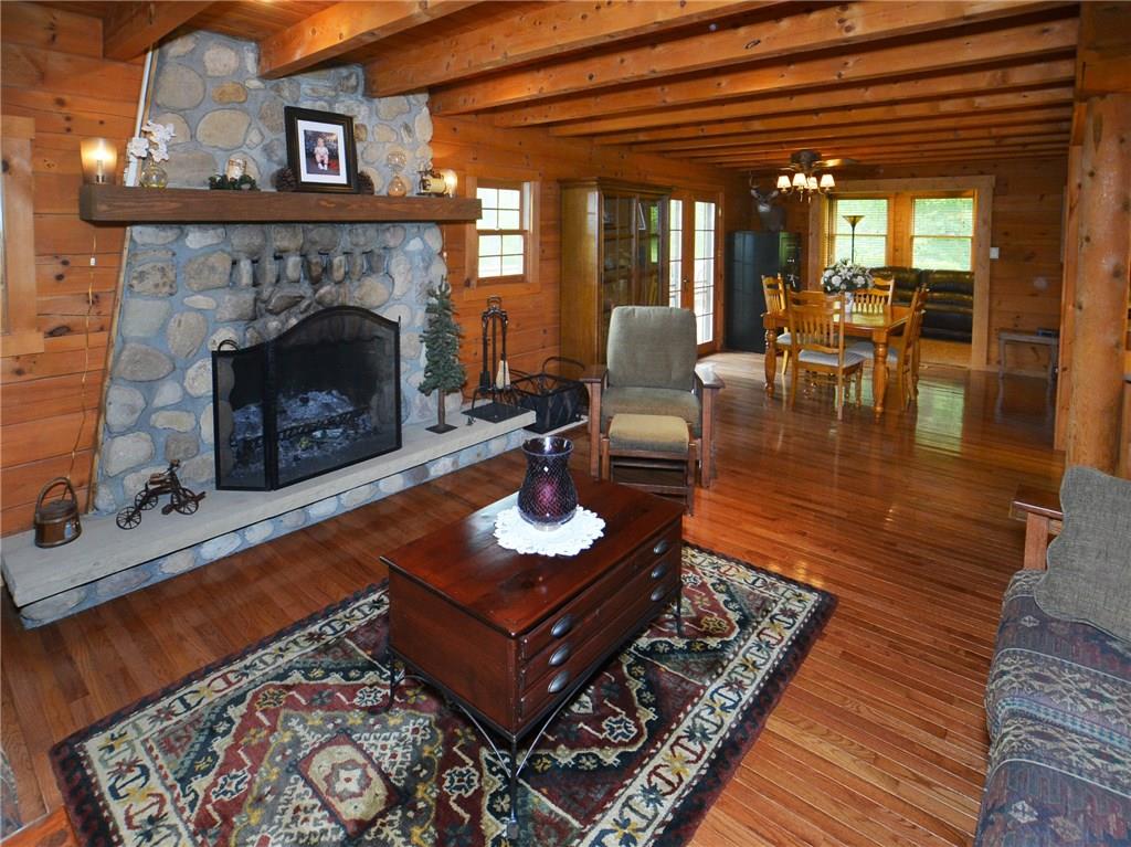 2771 Farm Spur Road Irwin, PA 15642 - Photo 2 of 25 Gallery Image 2