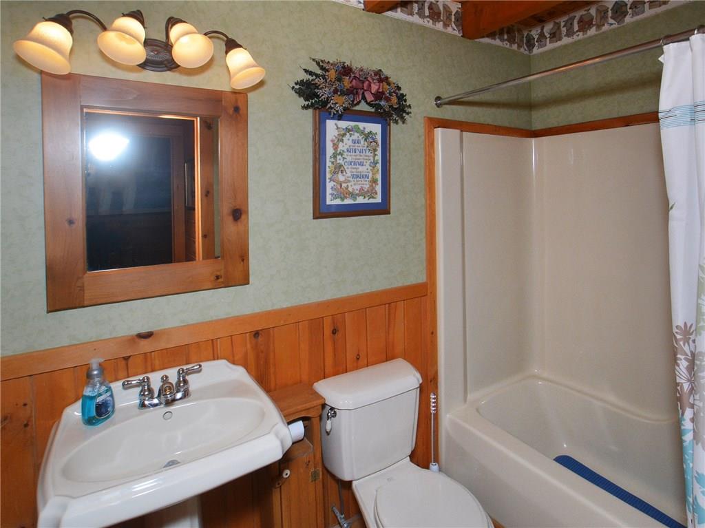 2771 Farm Spur Road Irwin, PA 15642 - Photo 17 of 25 Gallery Image 17