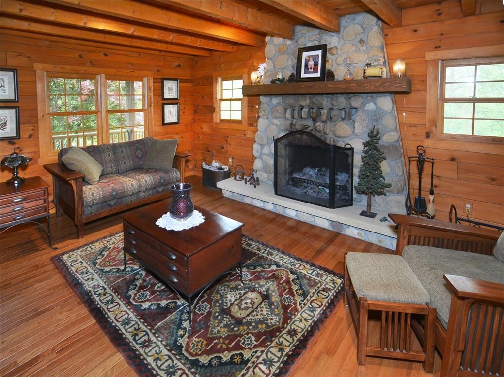 2771 Farm Spur Road Irwin, PA 15642 - Photo 4 of 25 Gallery Image 4