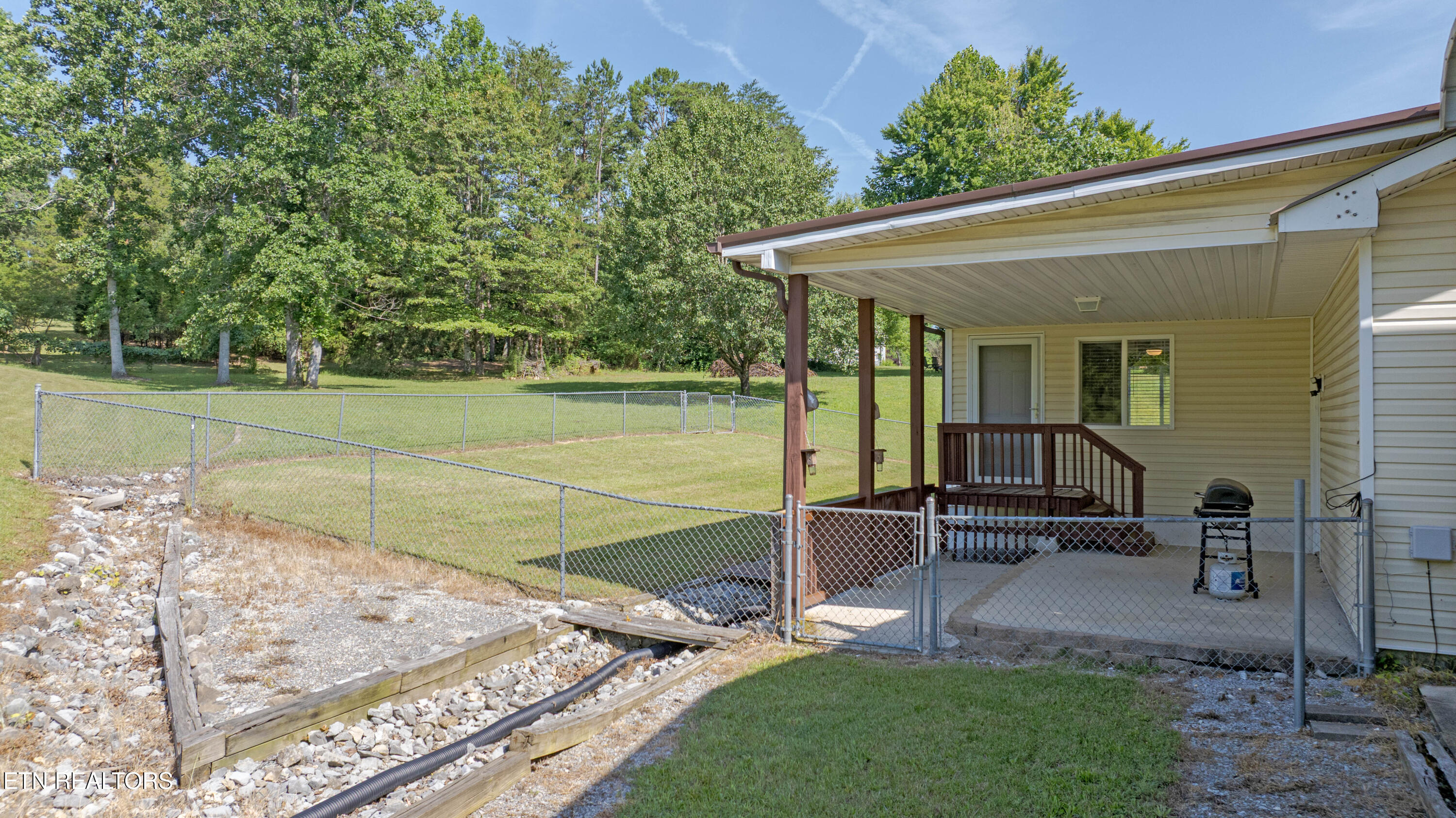 446 Upper Clear Creek Road Spring City, TN 37381 - Photo 31 of 36 33