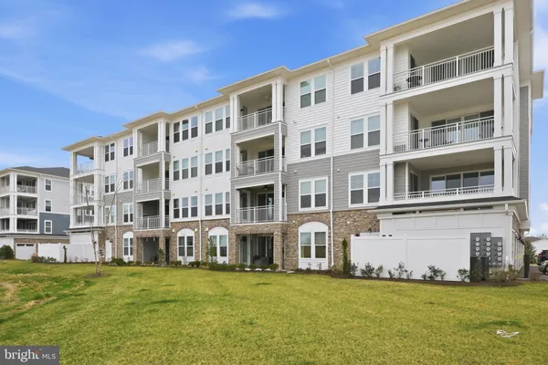 $539,000 | 111 Marshgrass Way, Unit 22, Chester, MD 21619