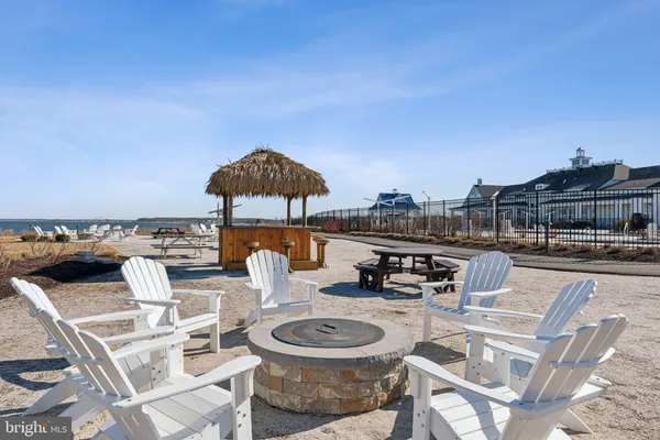 $539,000 | 111 Marshgrass Way, Unit 22, Chester, MD 21619