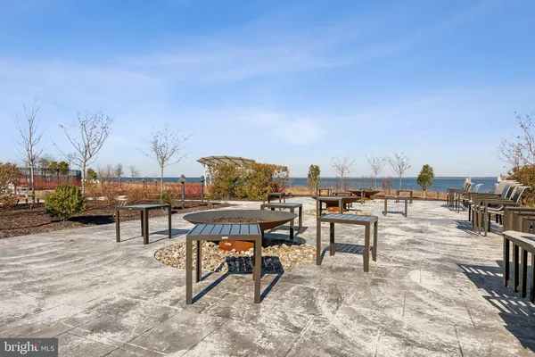 $539,000 | 111 Marshgrass Way, Unit 22, Chester, MD 21619