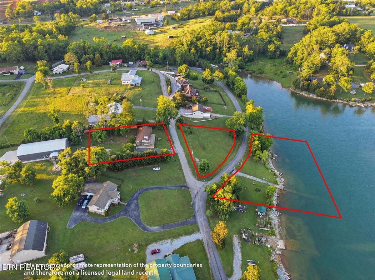 743 Garrett Road Dandridge, TN 37725 - Photo 24 of 40 14-743_Garrett_Rd_007