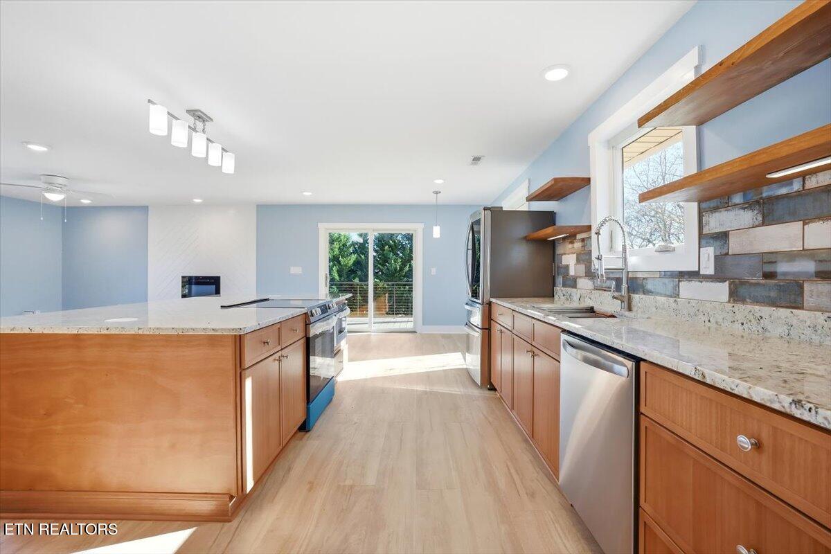 743 Garrett Road Dandridge, TN 37725 - Photo 5 of 40 37-743_Garrett_Rd_026