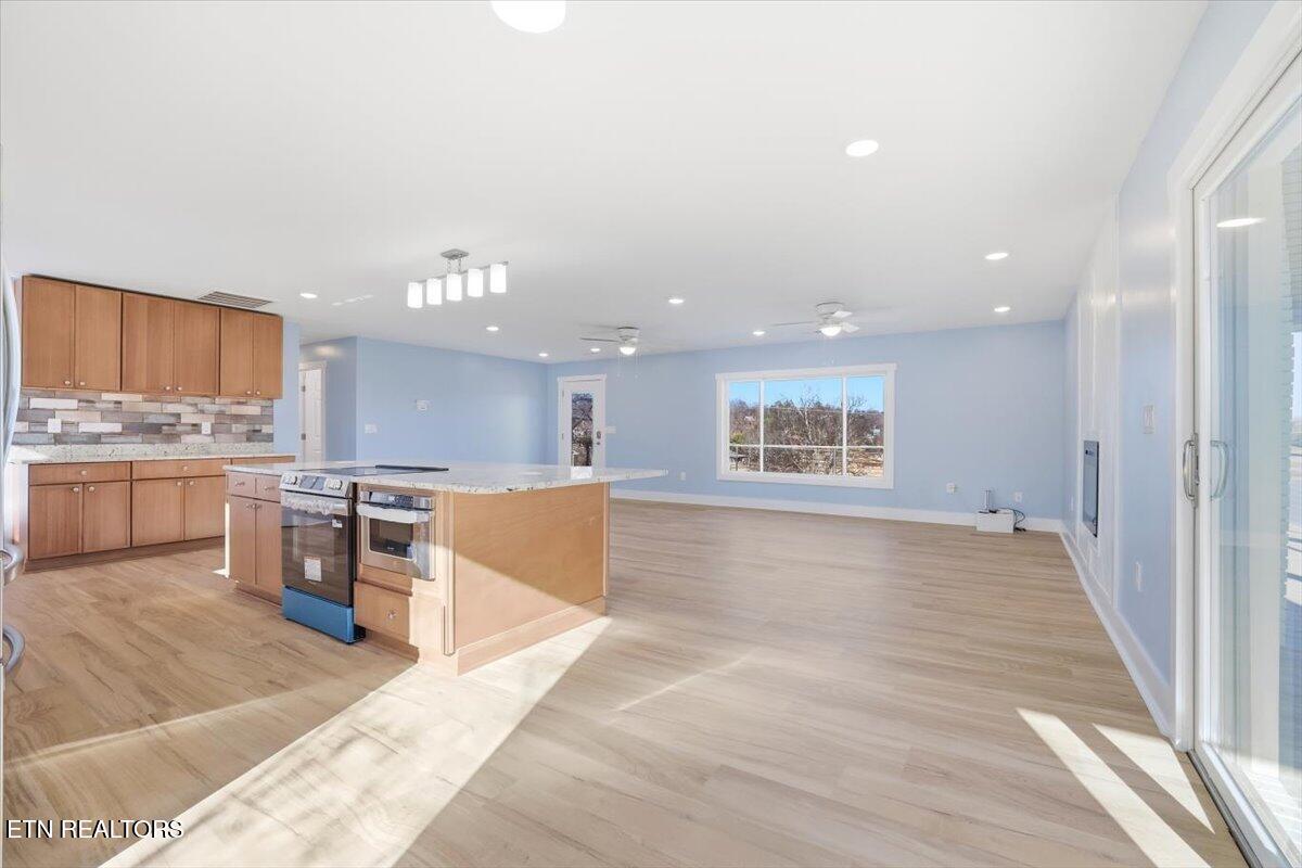 743 Garrett Road Dandridge, TN 37725 - Photo 8 of 40 35-743_Garrett_Rd_024