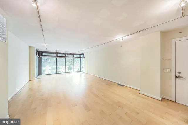 $335,000 | 1520 16th Street Northwest, Unit 101, Washington, DC 20036