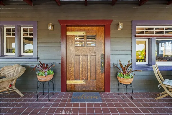 $2,195,000 | 525 Nolden Street, Los Angeles, CA 90042
