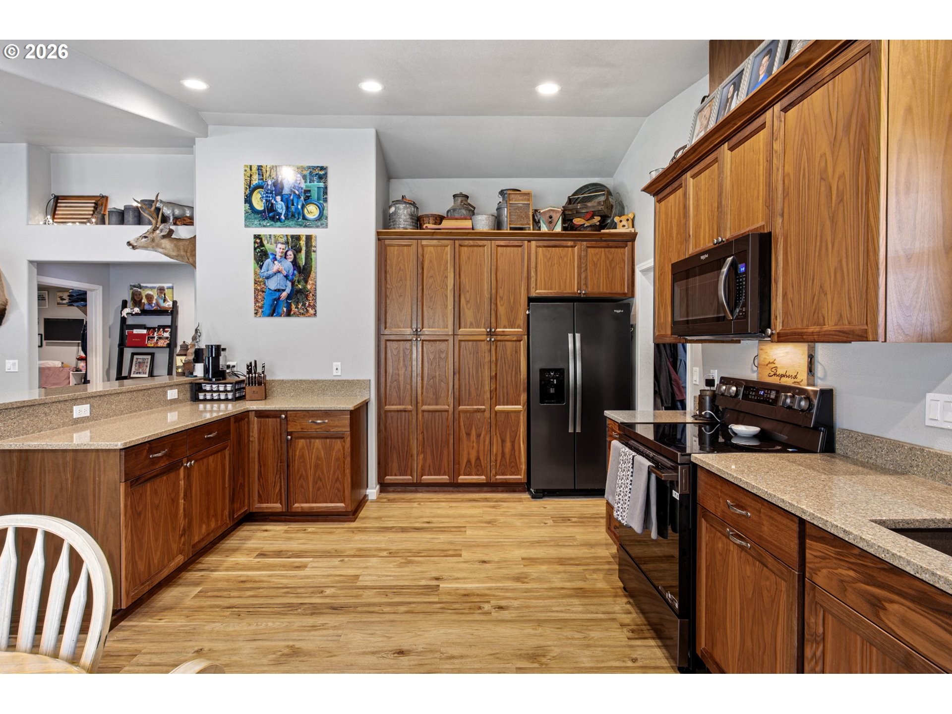 1462 Schad Road Elkton, OR 97436 - Photo 16 of 48 Kitchen