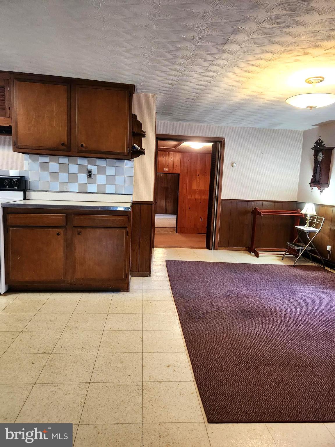 772 Valentine Road Crownsville, MD 21032 - Photo 7 of 25 Kitchen