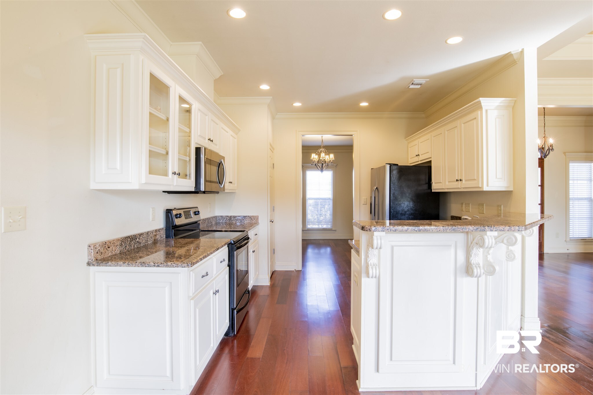 329 Pecan Ridge Boulevard Fairhope, AL 36532 - Photo 14 of 28 Kitchen
