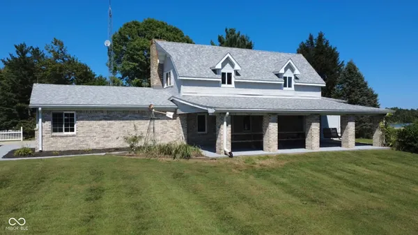 $654,900 | 11943 Hopkins Lane, Loogootee, IN 47553