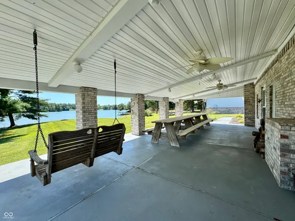 $654,900 | 11943 Hopkins Lane, Loogootee, IN 47553