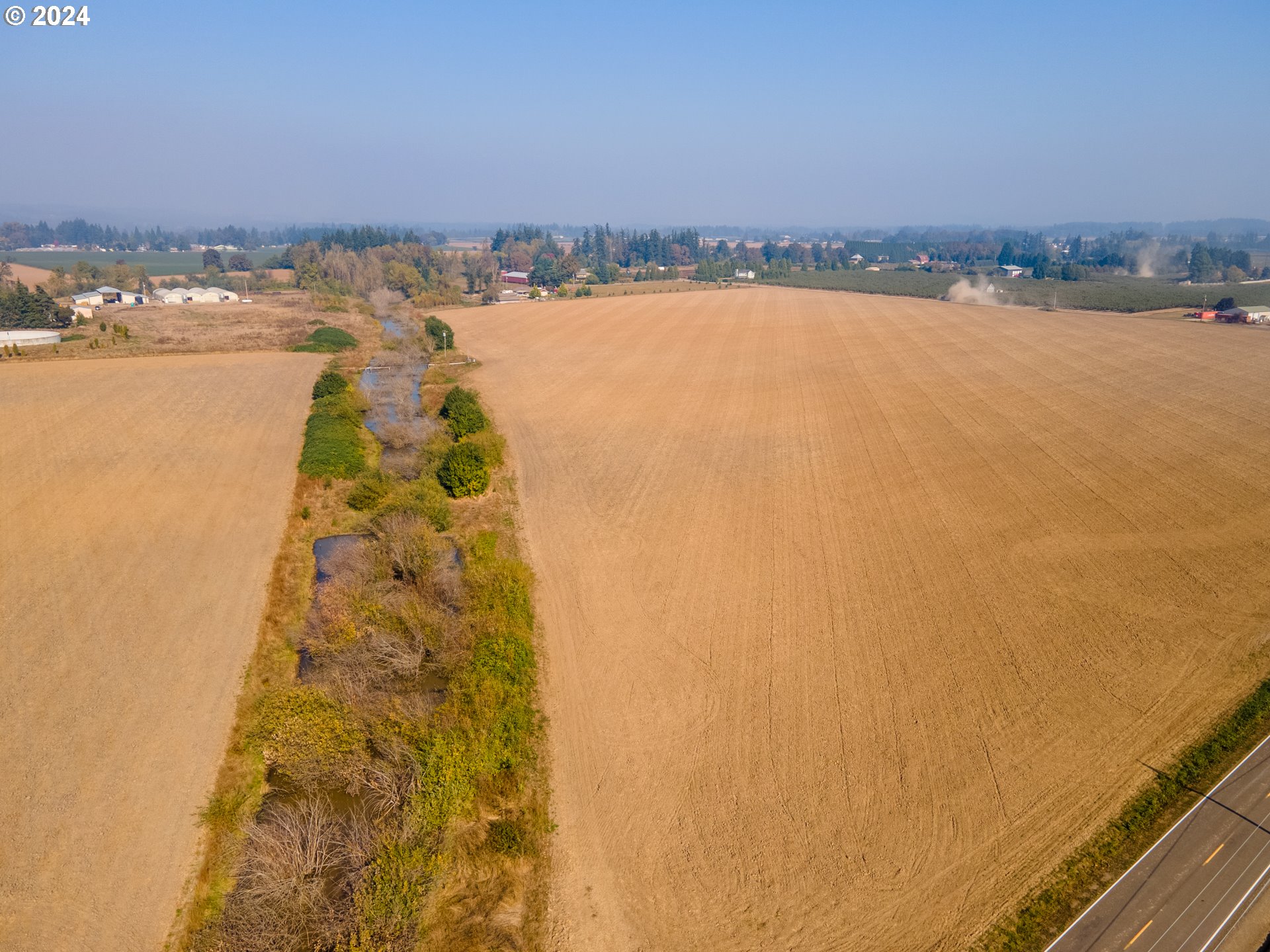 22892 Schultz Road Northeast Aurora, OR 97002 - Photo 31 of 42 a view of an ocean and city