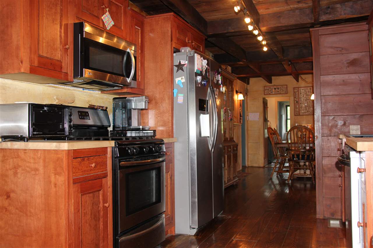 2 Old Ireland Road Henniker, NH 03242 - Photo 3 of 17 Gallery Image 3