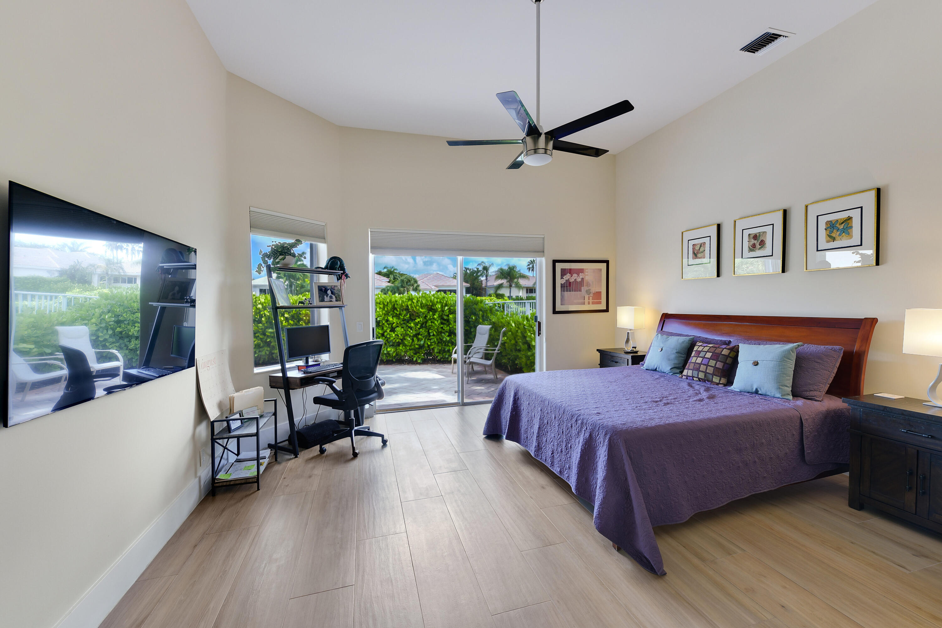 7111 Mallorca Crescent Boca Raton, FL 33433 - Photo 21 of 43 Primary Bedroom