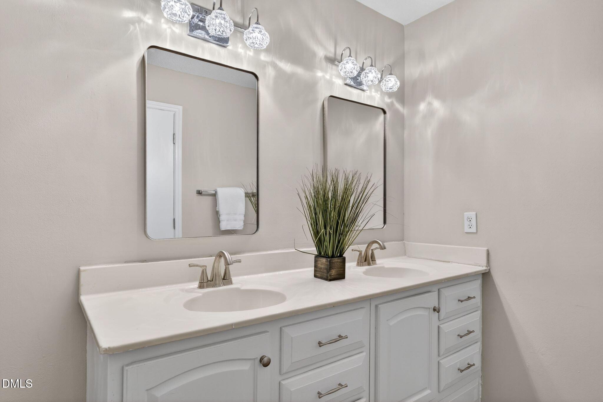 410 Ryan Road Cary, NC 27511 - Photo 17 of 40