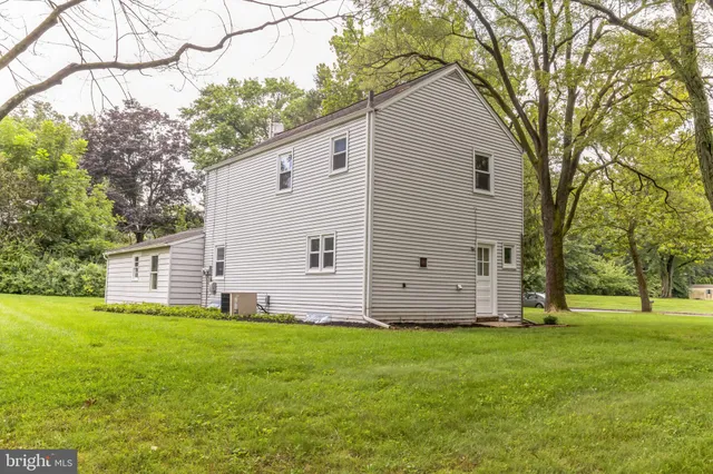 $3,000 | 999 Netherwood Drive, Blue Bell, PA 19422